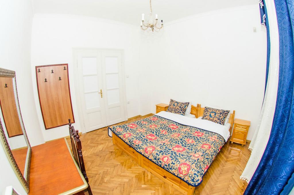 Central Guesthouse Five Corners Sofía Habitación foto